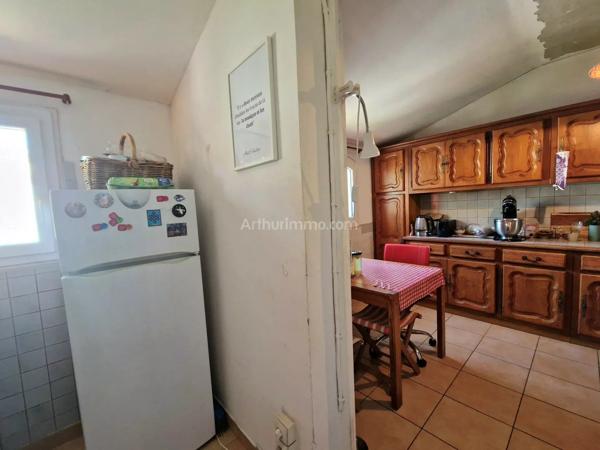 Vente                                                      Appartement
                        
                     4 pièces                      85 m2                     à Draguignan