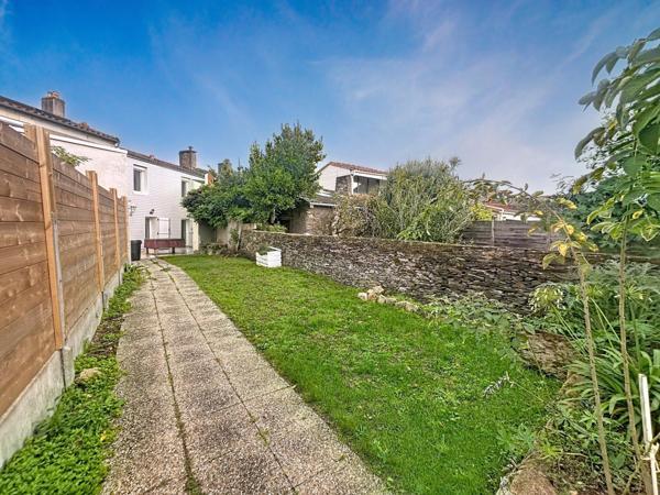 Saint Julien de Concelles - Centre bourg - Maison 3 chambres avec dépendances