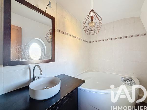 Maison à vendre 7 pièces 155 m² Sceaux