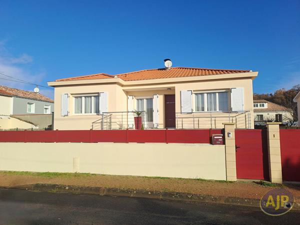 Vente maison Challans : 399 900 € - AJP Immobilier Challans
