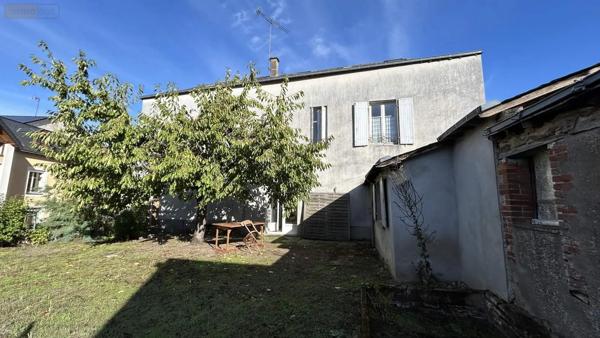 Achat - Immeuble Château-Gontier-sur-Mayenne 53200 6 pièces 127 m 2 315 m 2