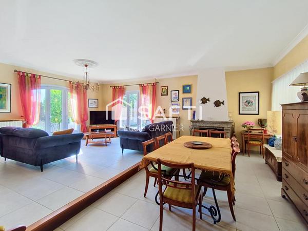 Maison lumineuse avec 5 chambres et jardin