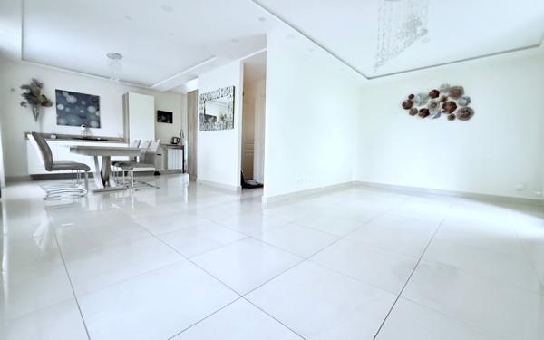Maison à vendre    6 pièces • 105 m2 Villiers-sur-Marne