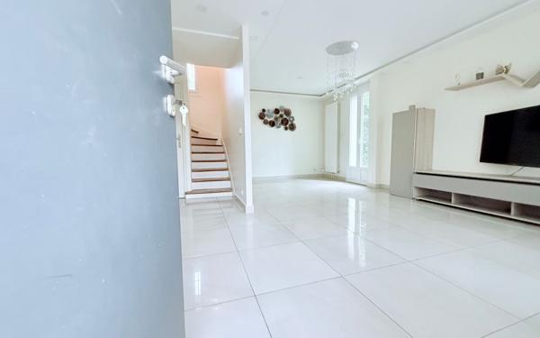 Maison à vendre    6 pièces • 105 m2 Villiers-sur-Marne
