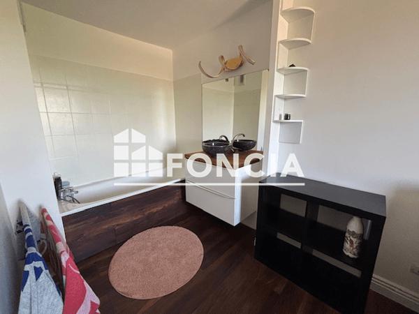 Location Appartement meublé 3 pièces 60.69 m² - RESIDENCE LES ALLEES DU GOLF Seilh 31840
