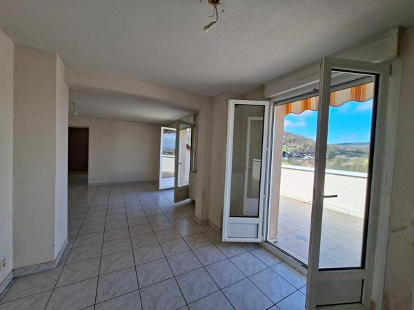 Superbe appartement terrasse avec garage !