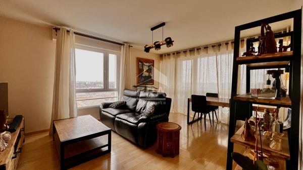 APPARTEMENT 3 PIÈCES À ÉVRY-COURCOURONNES, PLACE LAVOISIER, PROCHE RER D