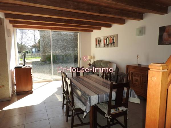 Maison à vendre 10 pièces de 218 m²