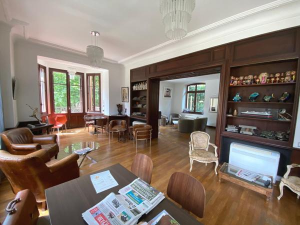 Propriété d'exception, 15 chambres, 1000m2