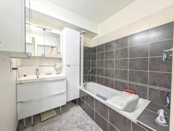 Appartement dans résidence sécurisée