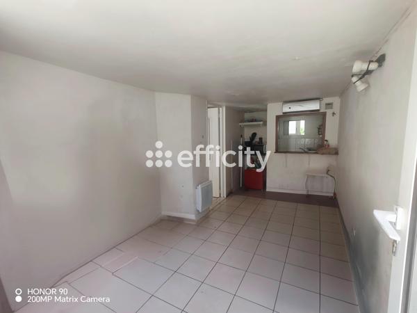 Appartement
         2 pièces
        - 26 m² Exclusivité 80 000 € *