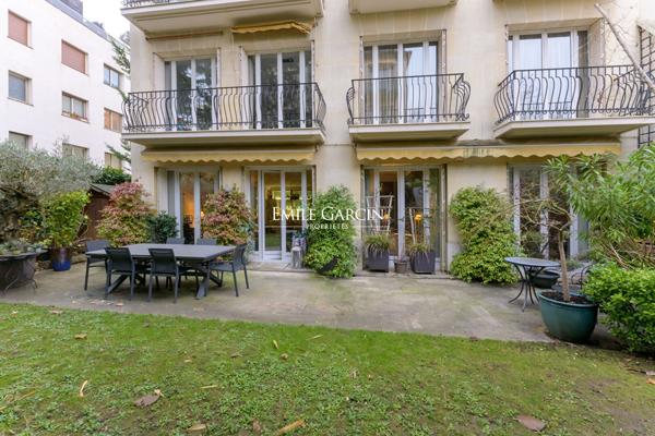 À Vendre- Appartement  - 92200 - Neuilly-Sur-Seine  - 110 m2 - Jardin - 200m2 - 2 /3 chambres