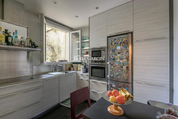À Vendre- Appartement  - 92200 - Neuilly-Sur-Seine  - 110 m2 - Jardin - 200m2 - 2 /3 chambres