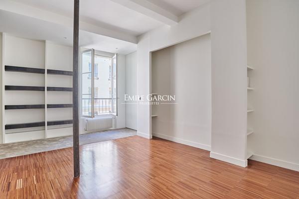 À VENDRE - Appartement - Paris - 75001 -  Palais Royal - Bourse de Commerce - 4 pièces - 2 chambres - 117 m²