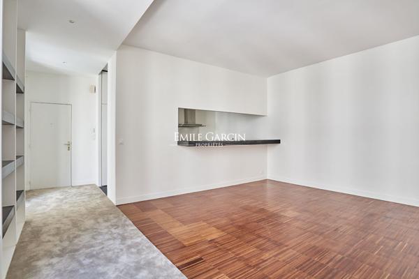 À VENDRE - Appartement - Paris - 75001 -  Palais Royal - Bourse de Commerce - 4 pièces - 2 chambres - 117 m²