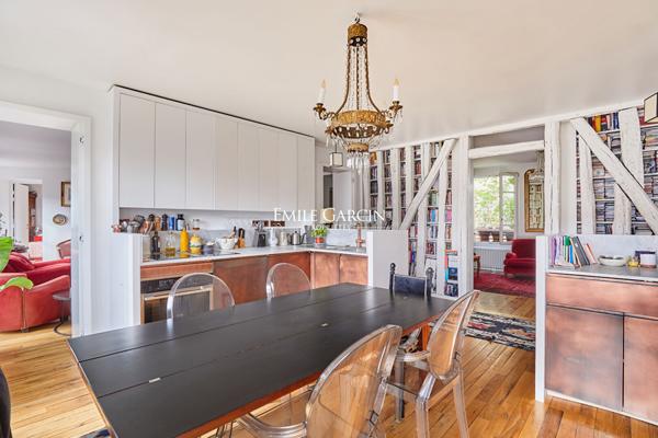 A vendre - Appartement - Paris 75003 - Proche place des Vosges - Vues dégagées