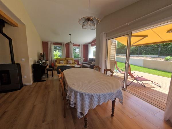 EXCEPTIONNEL!! MAISON CONTEMPORAINE EN CENTRE BRETAGNE... Pontivy (56300)