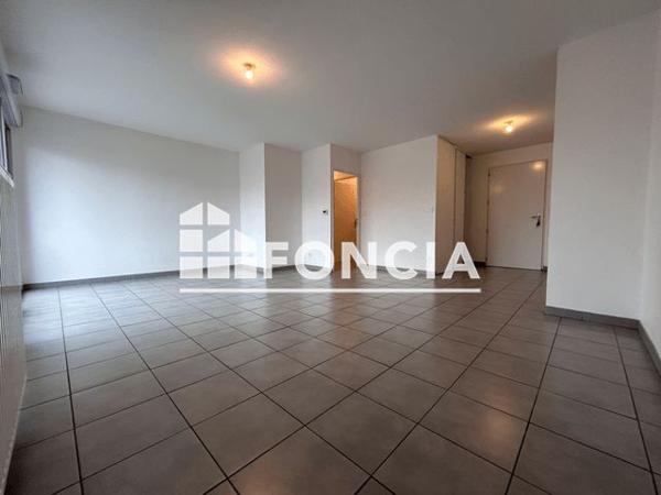 Location Appartement 3 pièces 60.95 m² - 1 RUE JEANNE DEROIN La Rochelle 17000