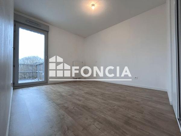 Location Appartement 3 pièces 60.95 m² - 1 RUE JEANNE DEROIN La Rochelle 17000