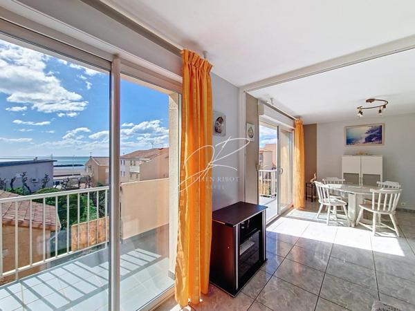 Appatrtement T2 43 m² Terrasse Vue Mer