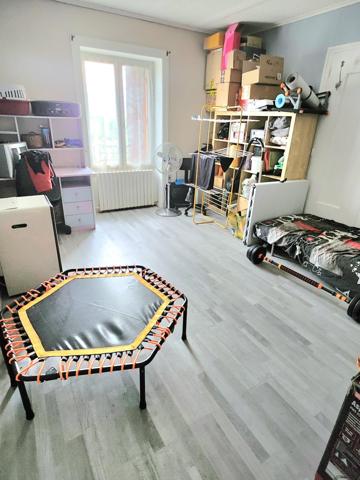 GRAND T4 BALCON  COMBLE AMENAGEABLE  PARKING  GARAGE TERRAIN