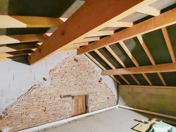 maison plain-pied, 3 chambres, garage et dépendances