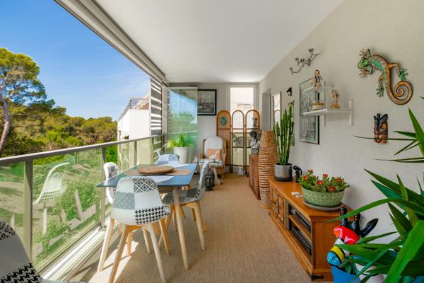 Appartement
         4 pièces
        - 100 m² Exclusivité 404 000 € *