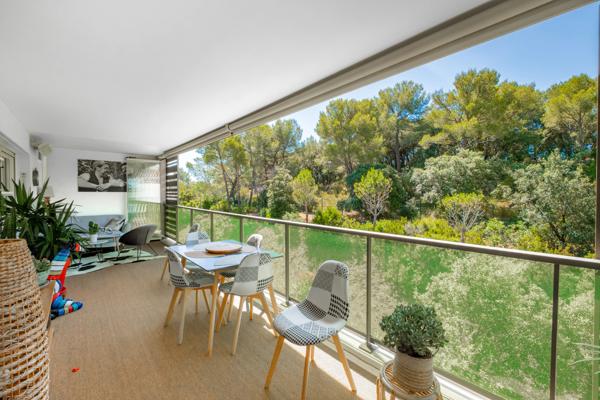 Appartement
         4 pièces
        - 100 m² Exclusivité 404 000 € *