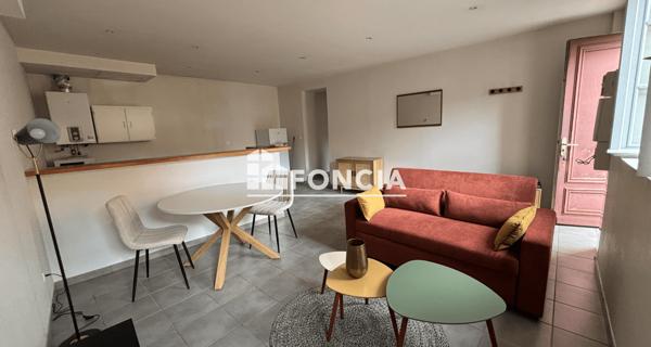 Location Appartement meublé 2 pièces 45.57 m² - Neuville-sur-saône 69250