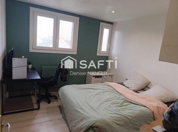 LORRIS MAISON 7 PIECES BALCON 2 TERRASSES CHEMINEE POMPE  A CHALEUR