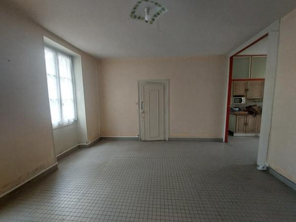 Maison à vendre |  Saint-Amand-Montrond |  4 pièces | 102 m²