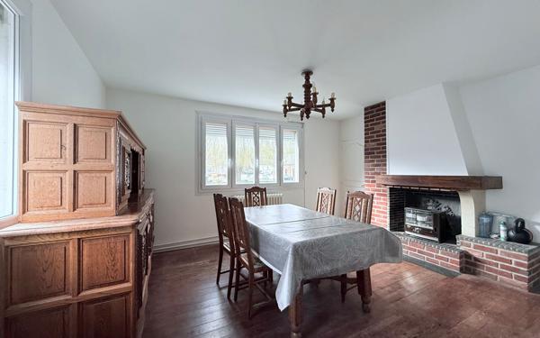 Maison à vendre    3 pièces •  Guise