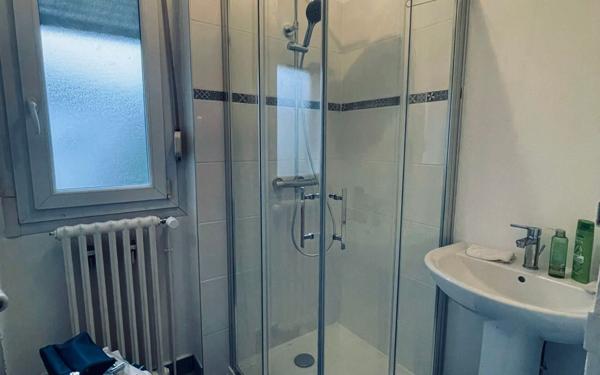 Maison à vendre    3 pièces •  Guise