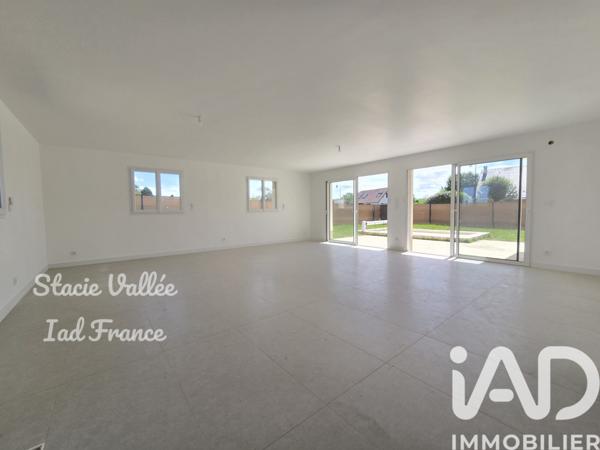 Maison à vendre 5 pièces 121,5 m² Saint-Aubin-d'Écrosville