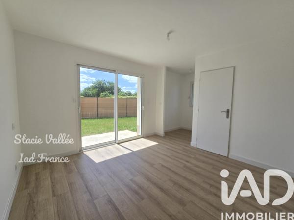 Maison à vendre 5 pièces 121,5 m² Saint-Aubin-d'Écrosville