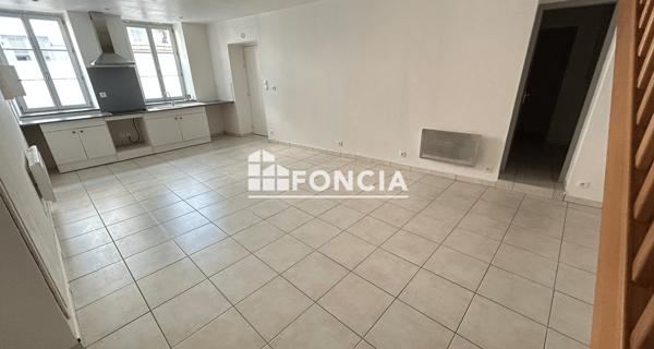Location Appartement 4 pièces 87.86 m² - Miribel 01700
