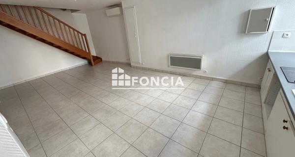 Location Appartement 4 pièces 87.86 m² - Miribel 01700