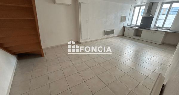 Location Appartement 4 pièces 87.86 m² - Miribel 01700