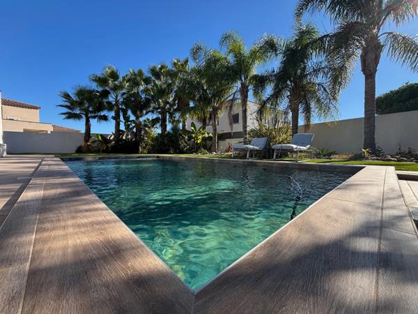 GRAU D'AGDE(34) A VENDRE VILLA CONTEMPORAINE P6, PRESTATIONS HAUT DE GAMME, PROCHE MER, SECTEUR CALME