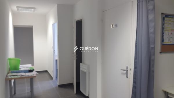 LOCAL COMMERCIAL AVEC LOCATAIRE et TERRAIN ATTENANT