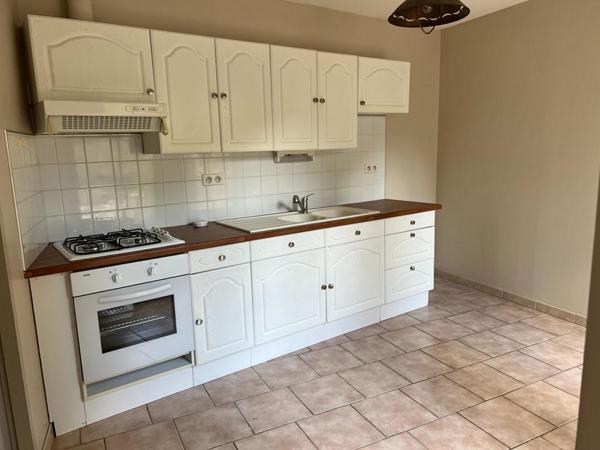 Maison Saint Maixent L Ecole 4 pièce(s) 110 m2