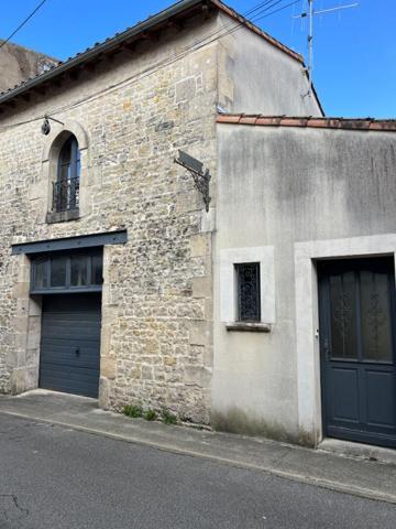 Maison Saint Maixent L Ecole 4 pièce(s) 110 m2