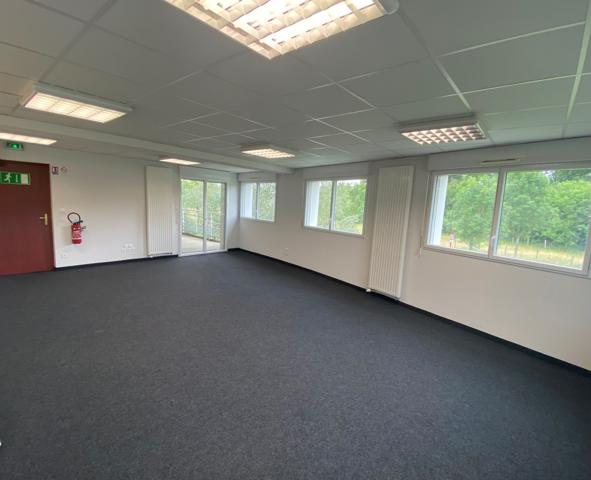 Bureaux 55m² –
