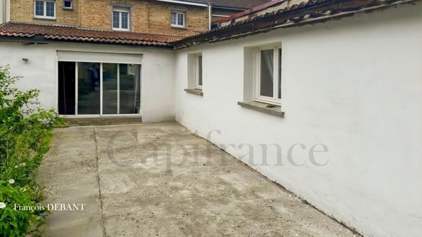 Maison à vendre 8 pièces proche de RETHEL (08) 252 m² et 7 chambres