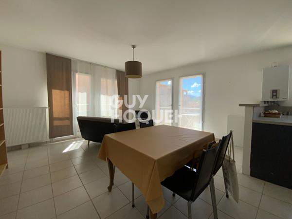 Appartement MEUBLÉ de 3 pièces à louer à CREST (26400).