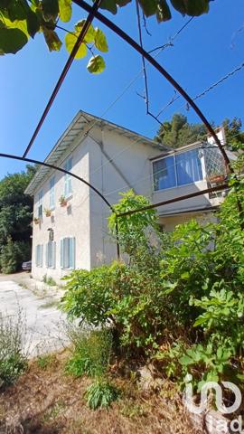 Maison à vendre 7 pièces 150 m² Cagnes-sur-Mer