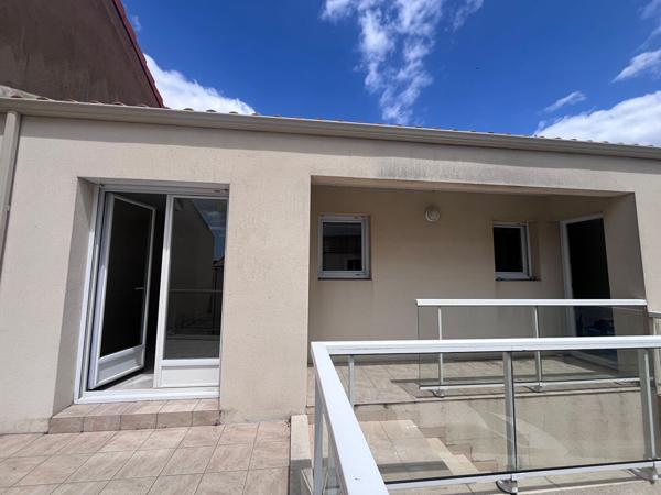 Ensemble immobilier - 2 appts T2 + garage