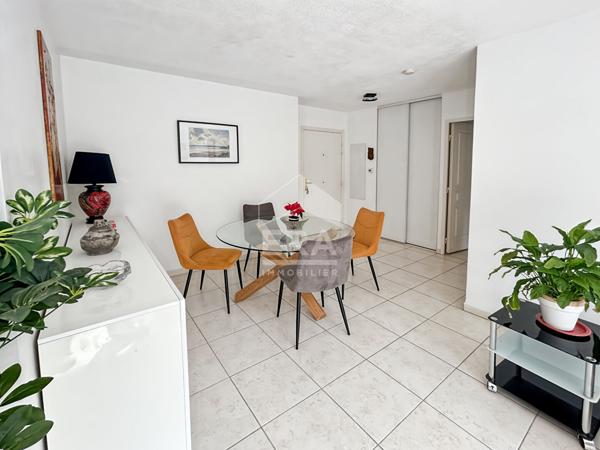 APPARTEMENT 3 PIECES AVEC SPACIEUSE TERRASSE ET GARAGE