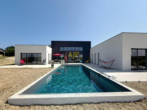 Vente maison Lavergne : 840 000 € - AJP Immobilier Bordeaux Nansouty