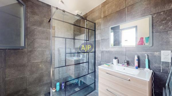 Vente maison Lavergne : 840 000 € - AJP Immobilier Bordeaux Nansouty